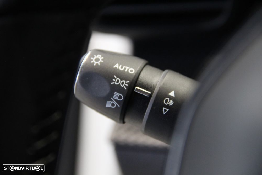 Peugeot e-208 50 kWh Allure - 12