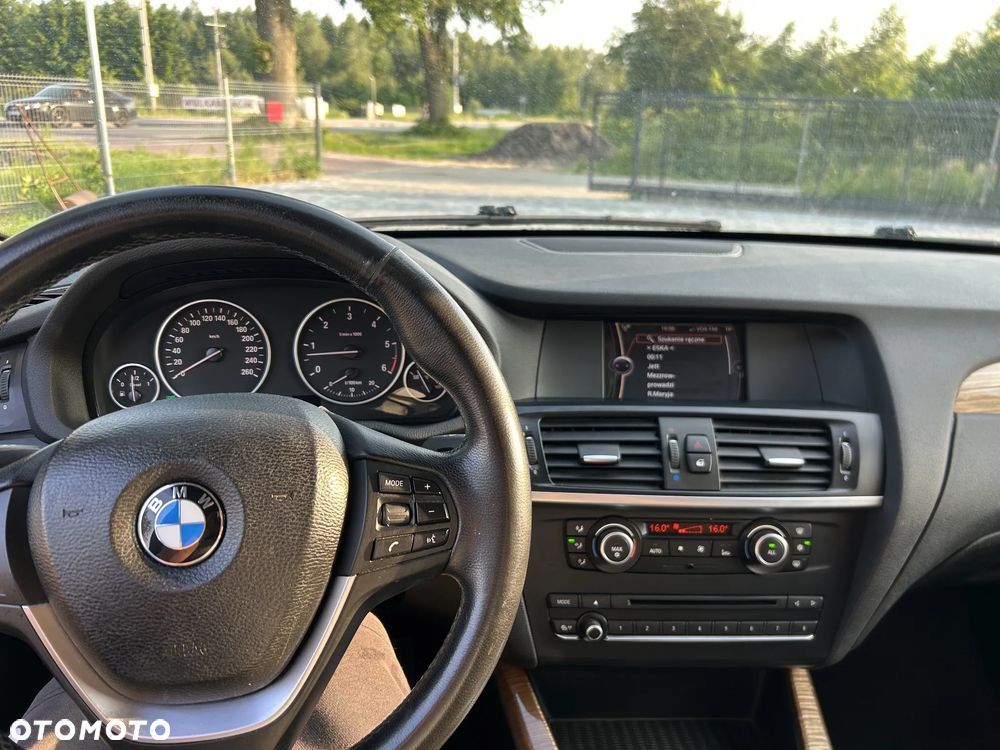BMW X3 xDrive30d - 16