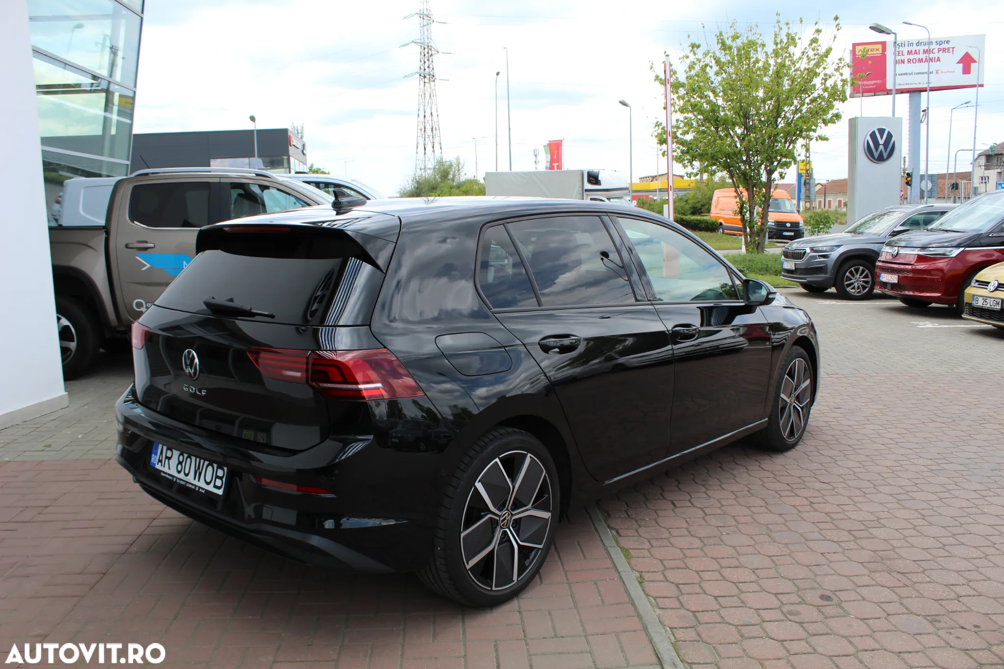 Volkswagen Golf 2.0 TDI DSG Life - 9