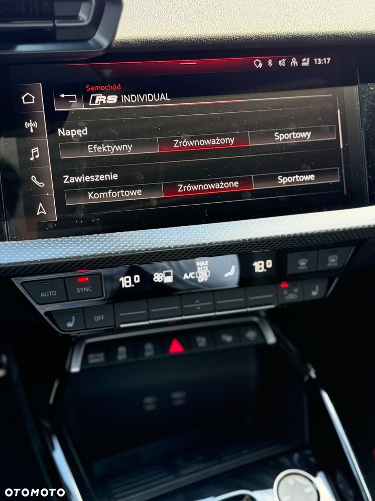 Audi RS3 Limousine - 14