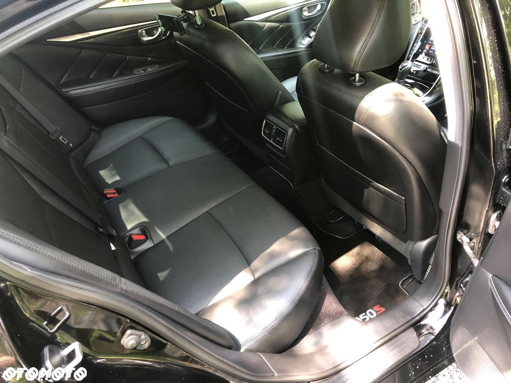 Infiniti Q50 Q50S 3.0t Sport - 12