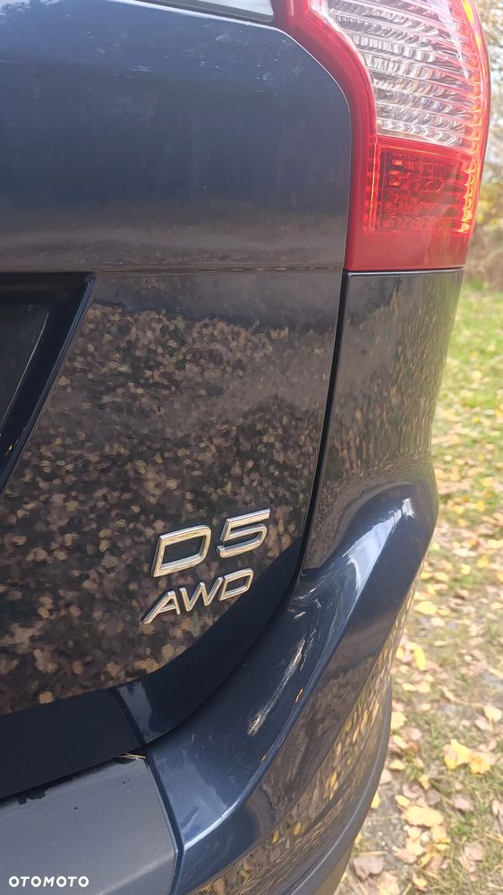 Volvo XC 60 D5 AWD Momentum - 24