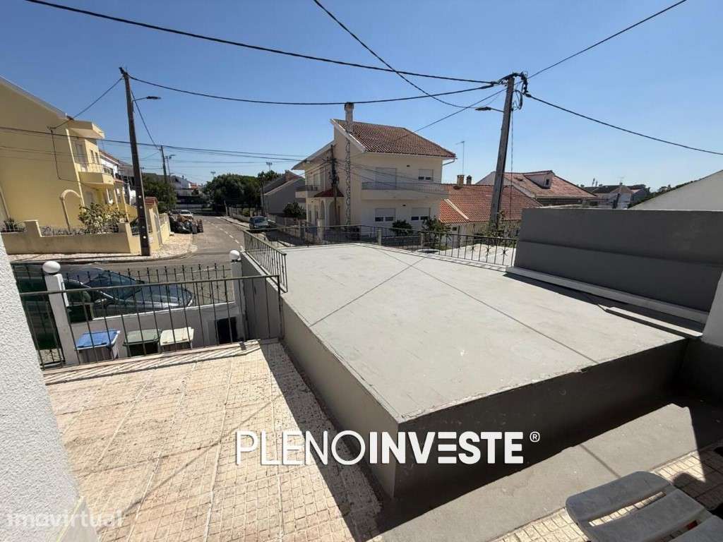 Moradia Térrea V2+1 em Vale Milhaços Conforto, Espaço e Potencial - Grande imagem: 4/25