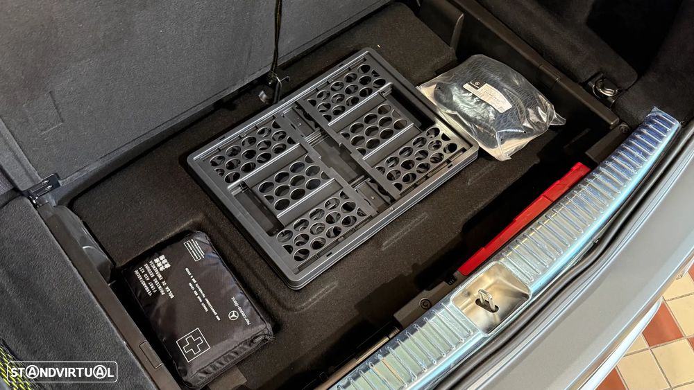 Mercedes-Benz E 63 AMG S 4Matic+ - 49