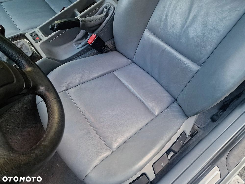 BMW Seria 3 320Ci - 11