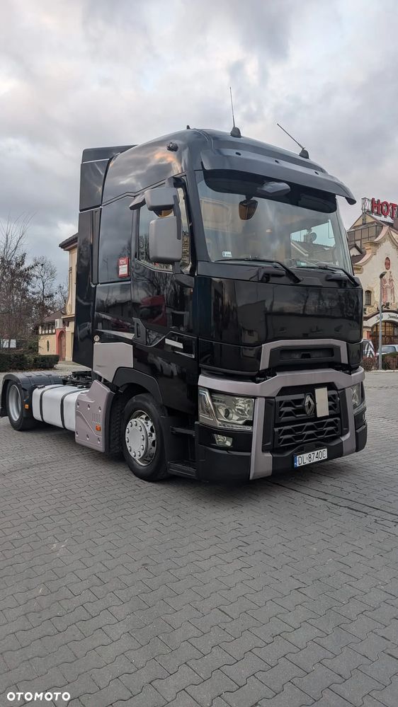 Renault T - 15