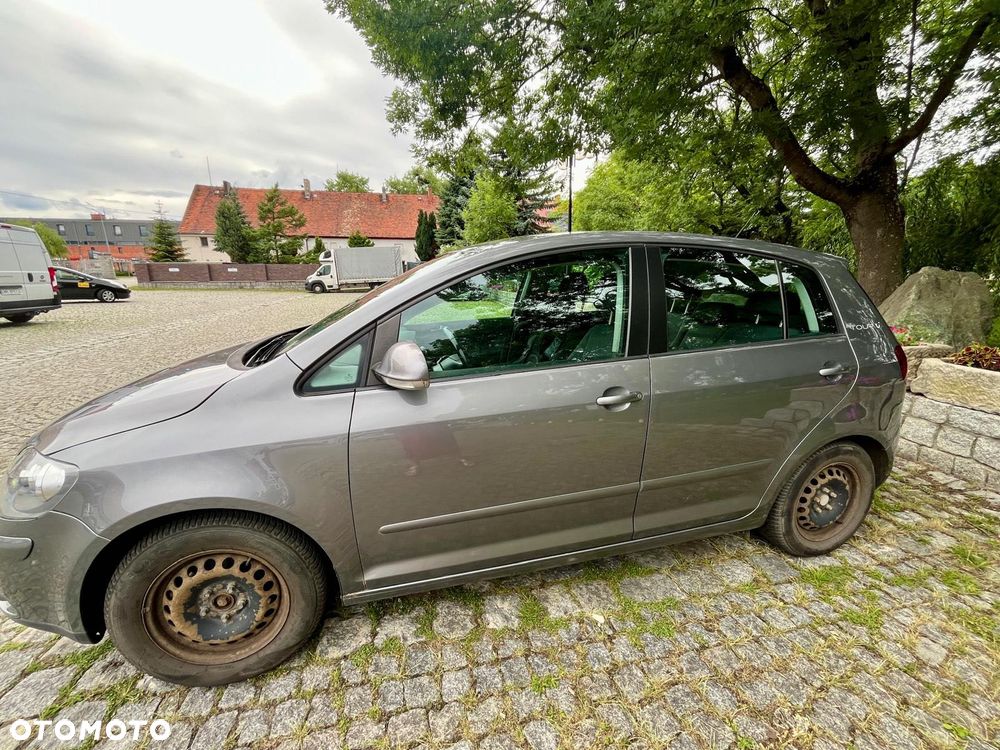 Volkswagen Golf Plus - 8