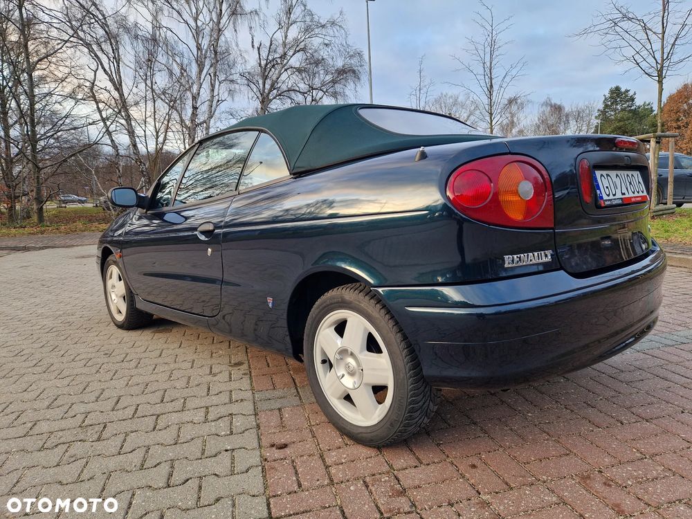 Renault Megane 1.4 Expression - 10