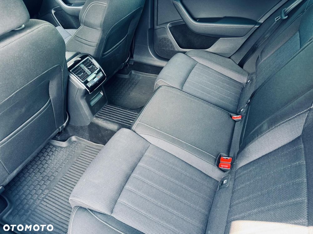 Skoda Superb 2.0 TDI SCR Style DSG - 16