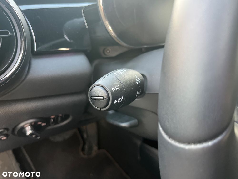 MINI Cooper Yours Trim - 18