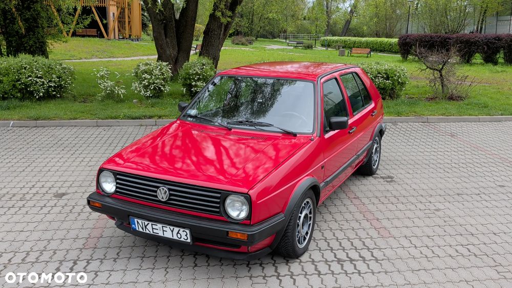 Volkswagen Golf 1.3 - 1