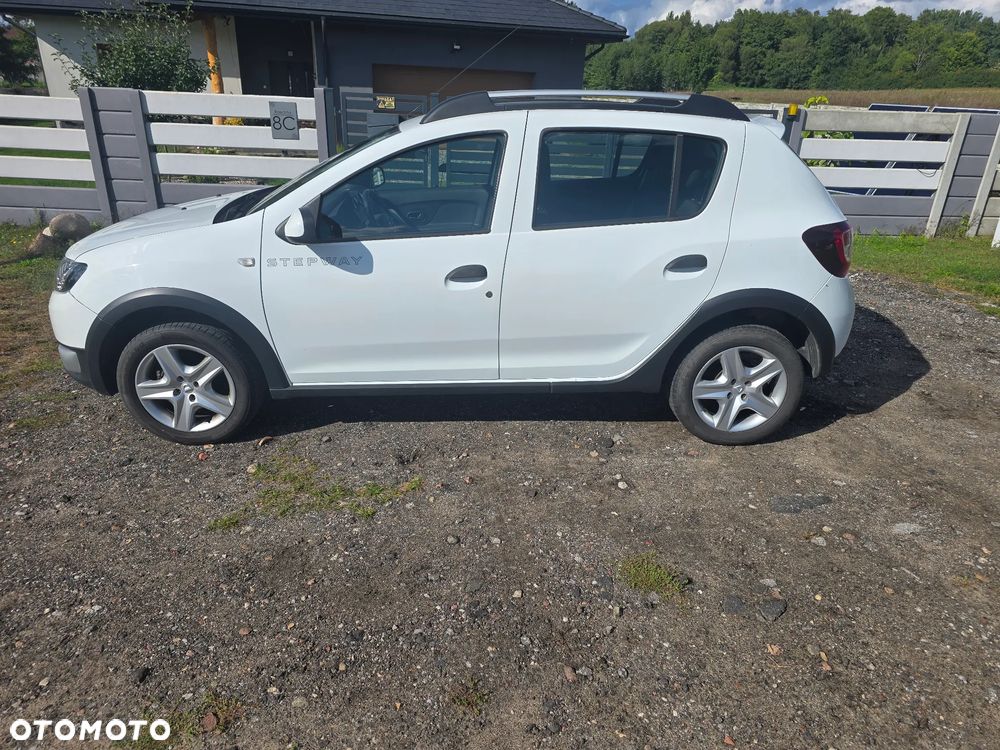Dacia Sandero Stepway 0.9 TCe Laureate - 1