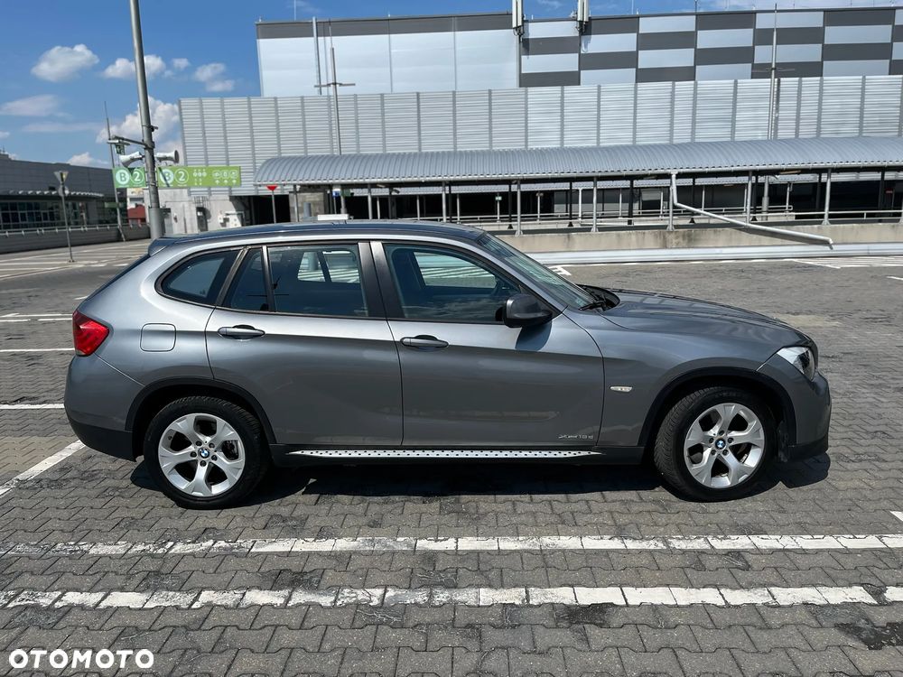 BMW X1 xDrive18d xLine - 6