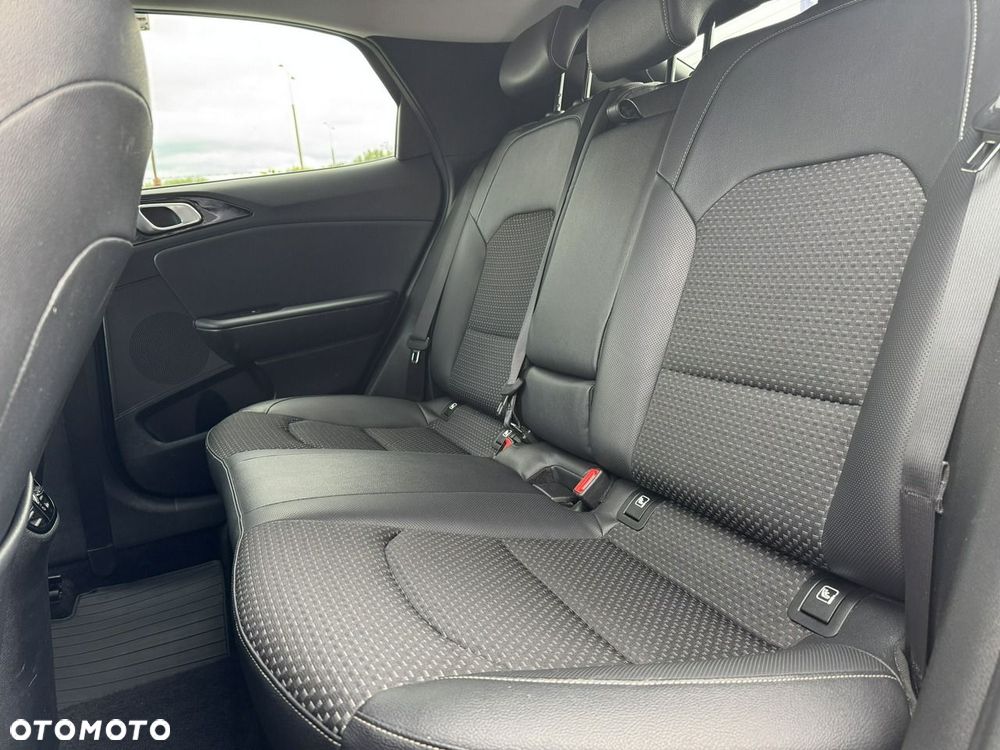 Kia XCeed 1.6 T-GDI Business Line DCT - 20