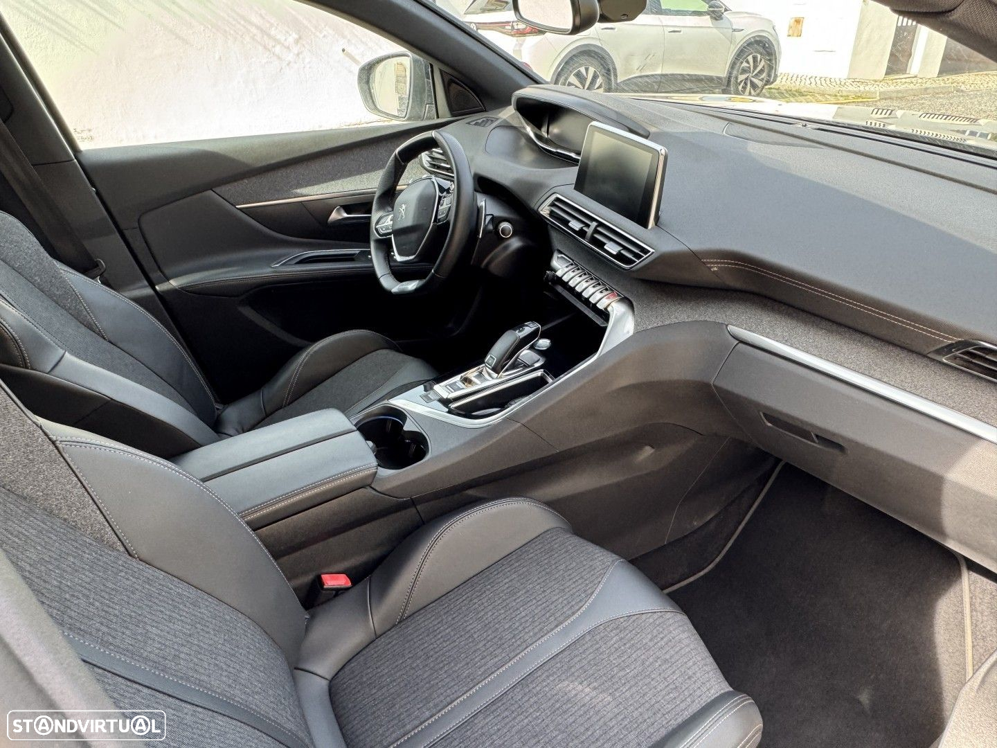 Peugeot 5008 1.2 PureTech GT Line EAT8 - 8