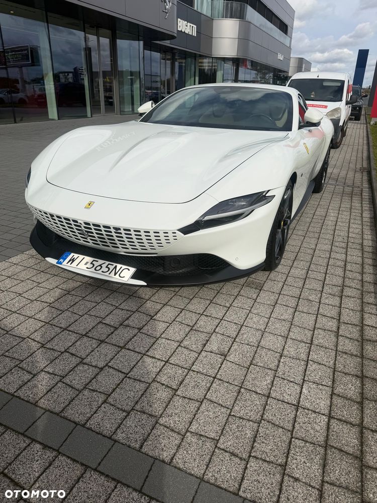 Ferrari Roma - 9
