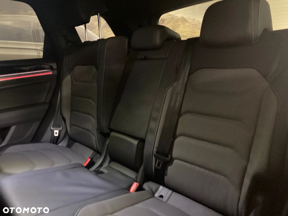 Volkswagen Touareg 3.0 V6 TDI 4Motion R-Line - 16