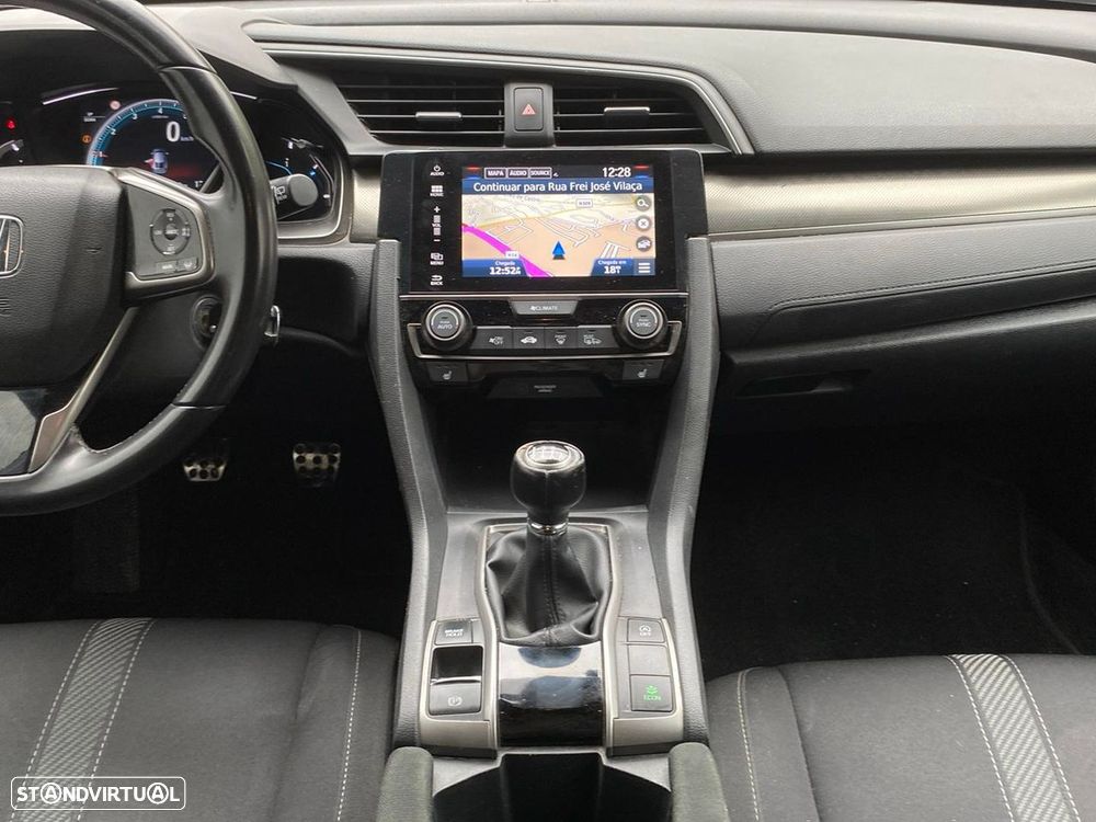 Honda Civic 1.0 i-VTEC Elegance - 10