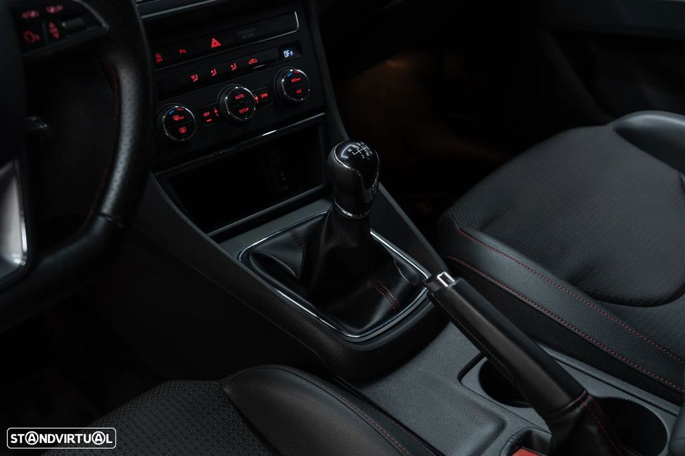 SEAT Leon 2.0 TDI FR S/S - 14