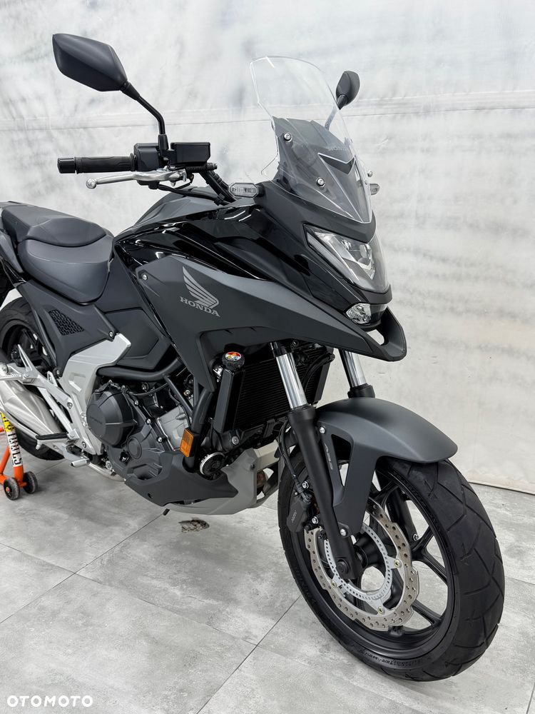 Honda NC - 6