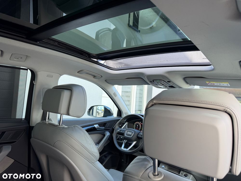 Audi Q5 50 TFSI e quattro S tronic design - 10