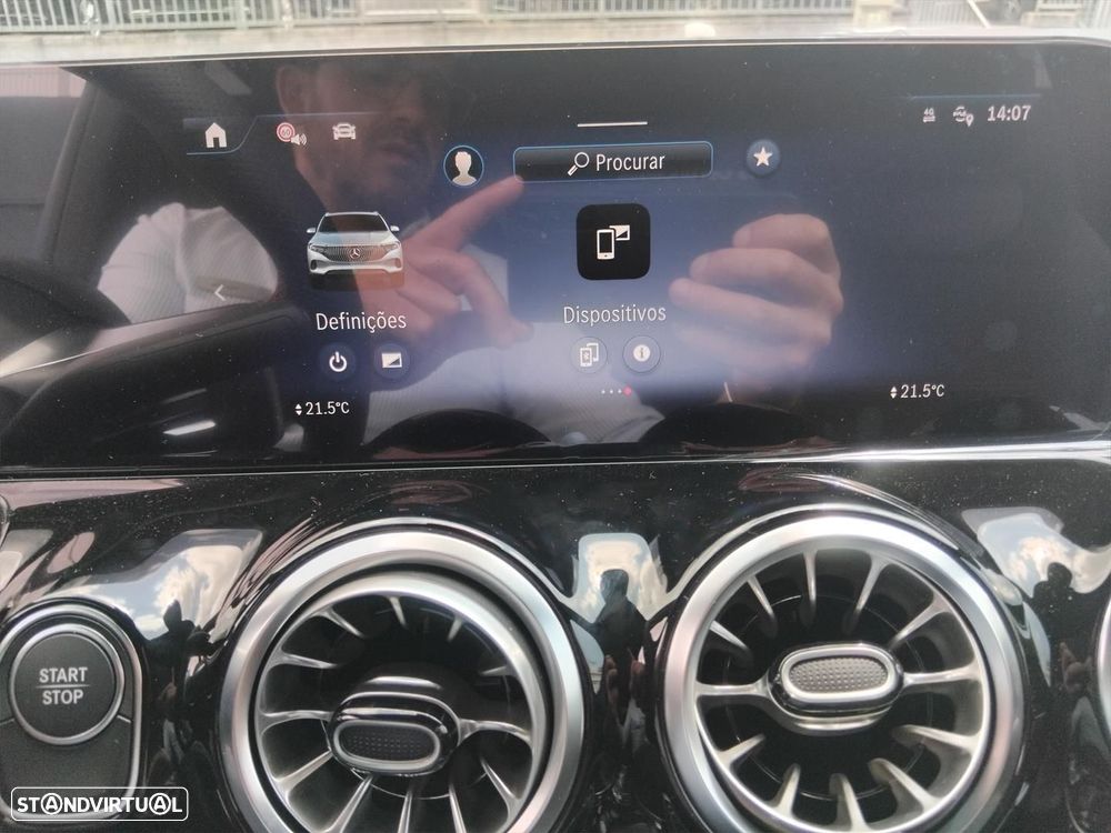 Mercedes-Benz EQA 250+ AMG Line - 17