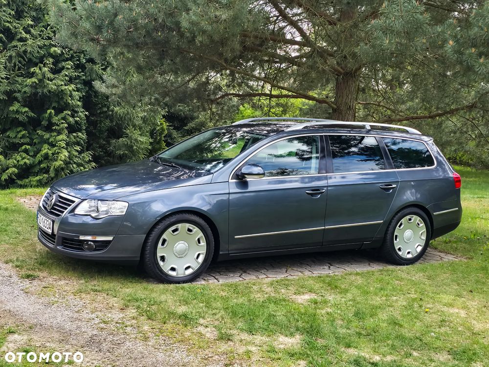 Volkswagen Passat 2.0 TDI DPF BlueMotion Technology Highline - 2