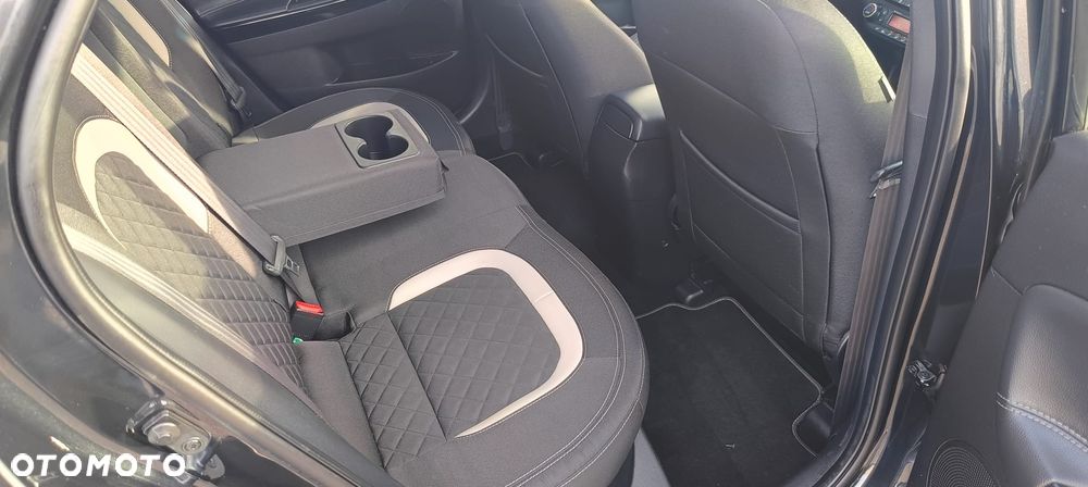 Kia Ceed 1.6 CRDi 136 DCT ISG GT Line - 24