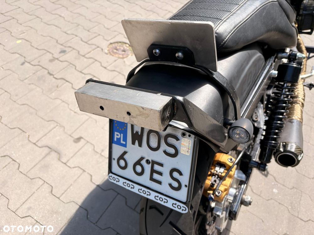 Harley-Davidson Dyna Fat Bob - 6