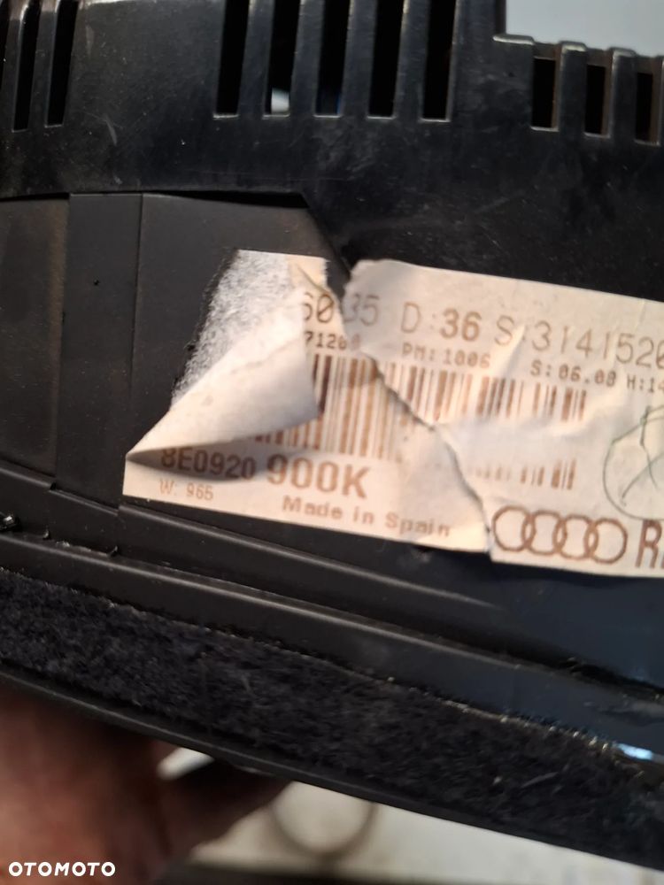 LICZNIK ZEGARY AUDI A4 B6 1.9TDI 2.5TDI 900K FIS CALY SLASK WYSYLKA - 2