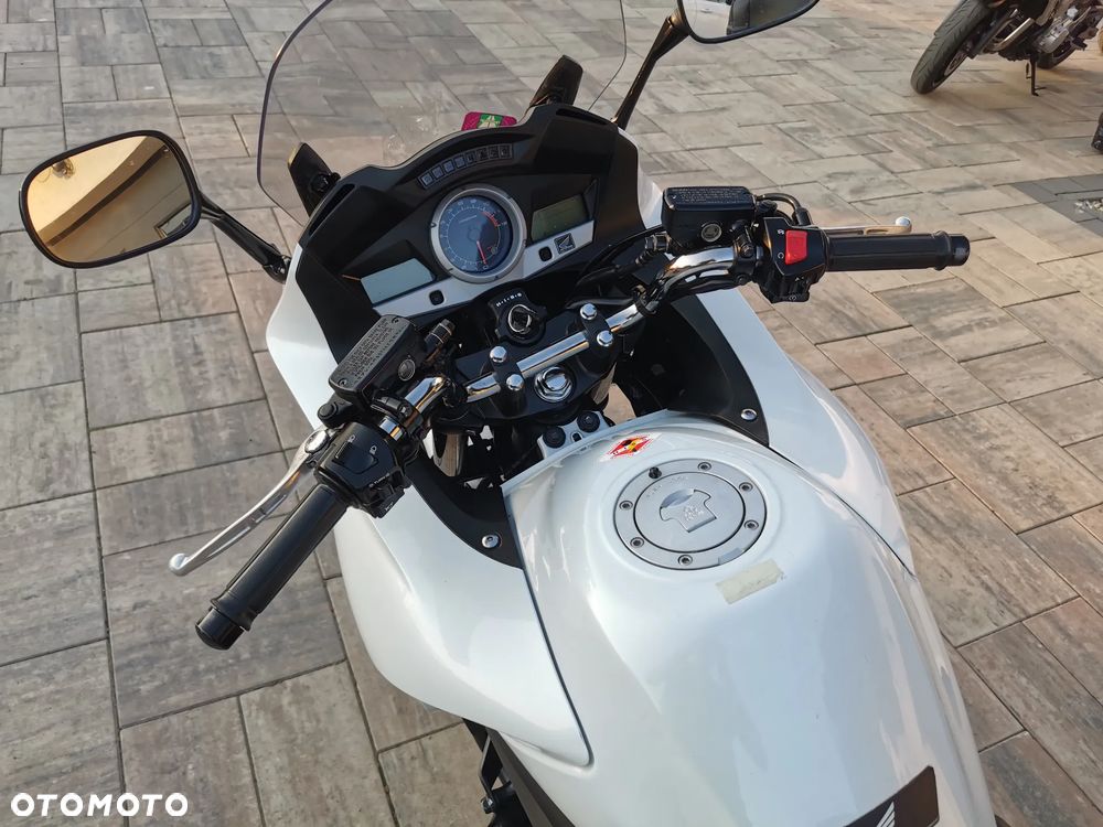 Honda CBF - 14