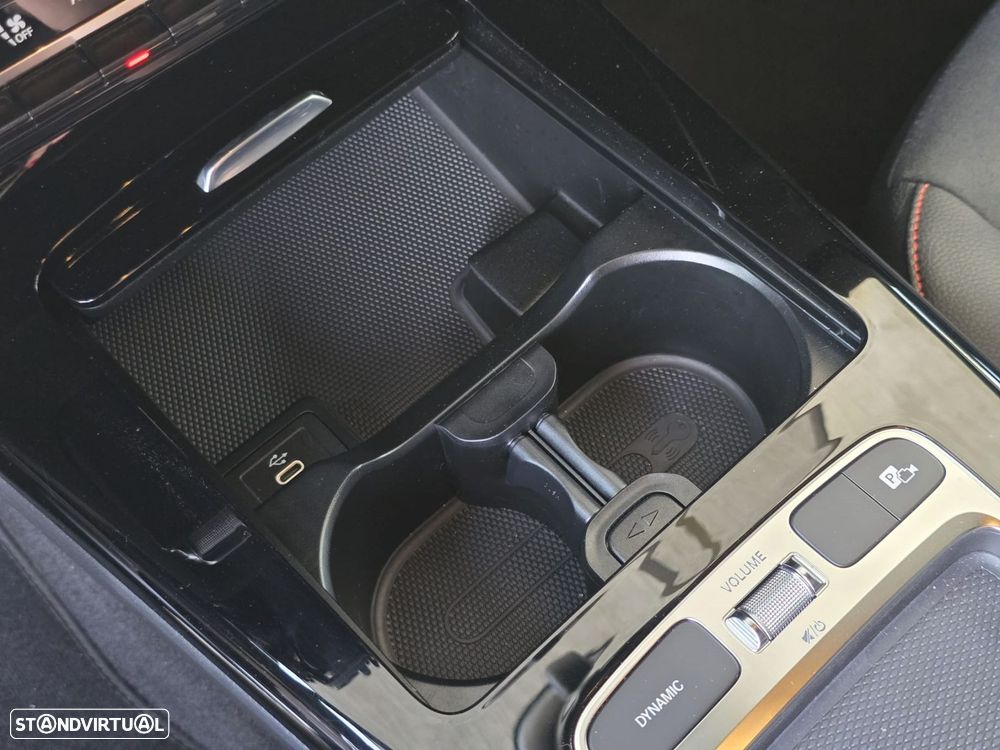 Mercedes-Benz A 180 - 18