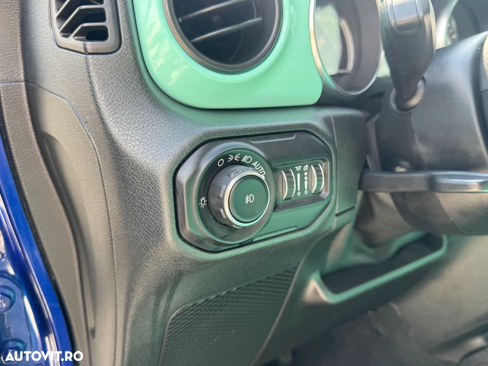 Jeep Wrangler - 26