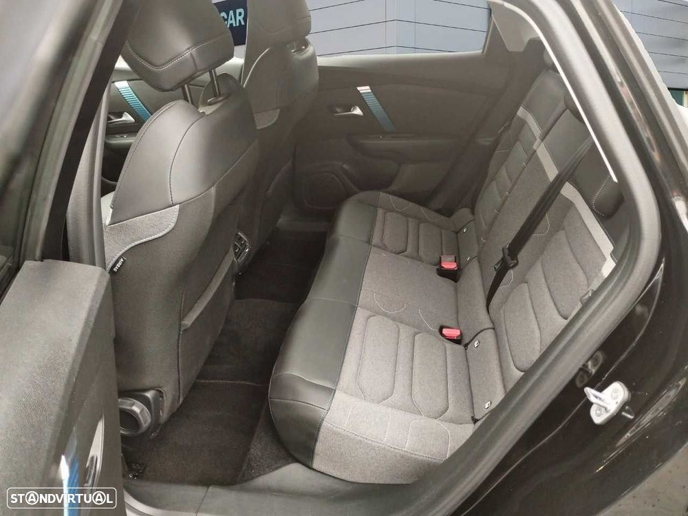 Citroën e-C4 50 kWh Feel - 10