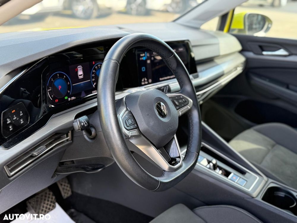 Volkswagen Golf - 7