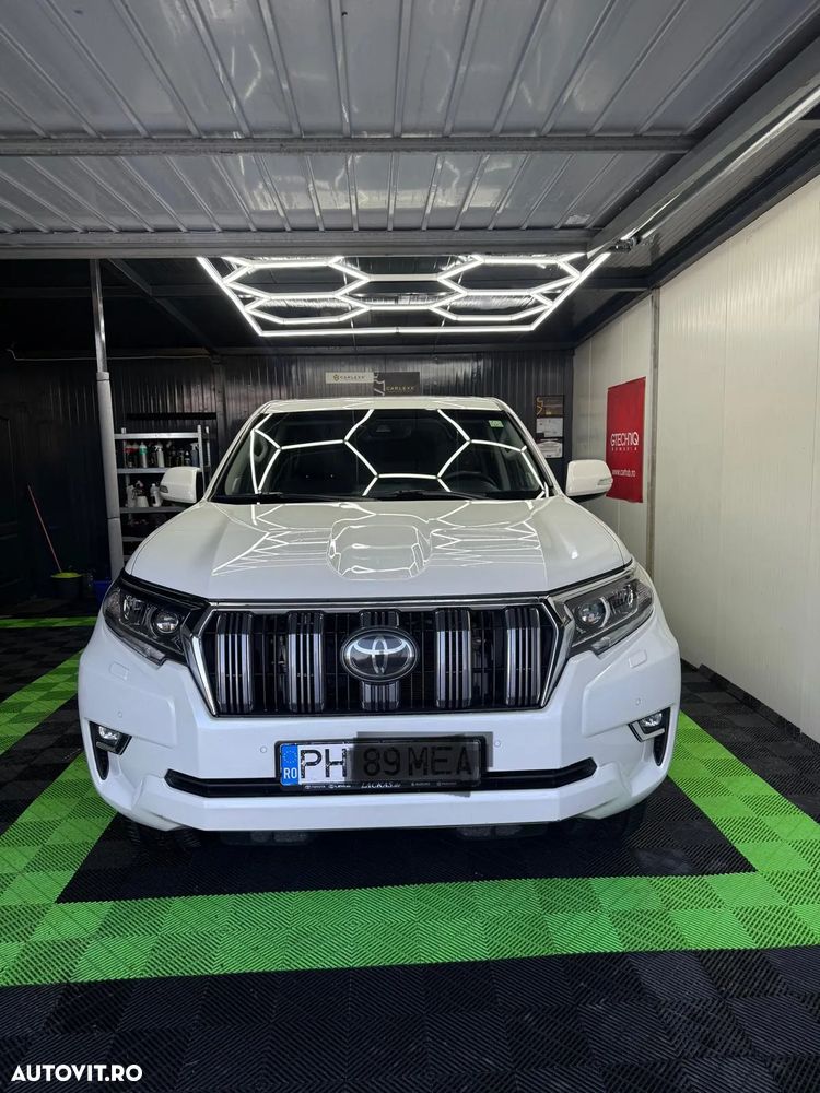 Toyota Land Cruiser 2.8 D-4D Automatik - 2