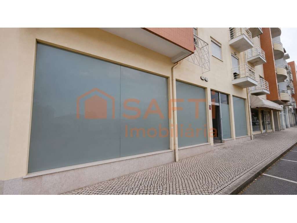 Loja no Entroncamento - Grande imagem: 2/12