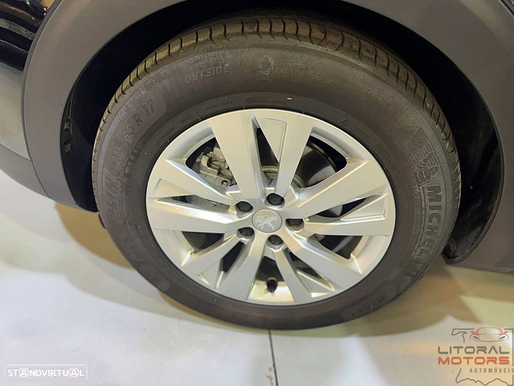 Peugeot 3008 1.2 PureTech Allure EAT8 - 13