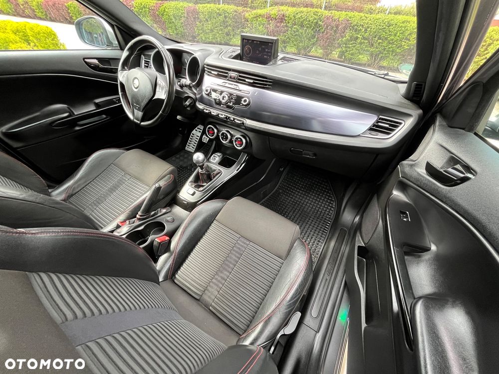 Alfa Romeo Giulietta 1.4 TB 16V Multiair Collezione - 19