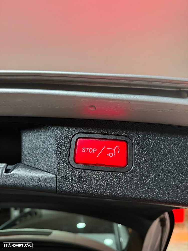 Mercedes-Benz E 220 d 4Matic 9G-TRONIC AMG Line - 14