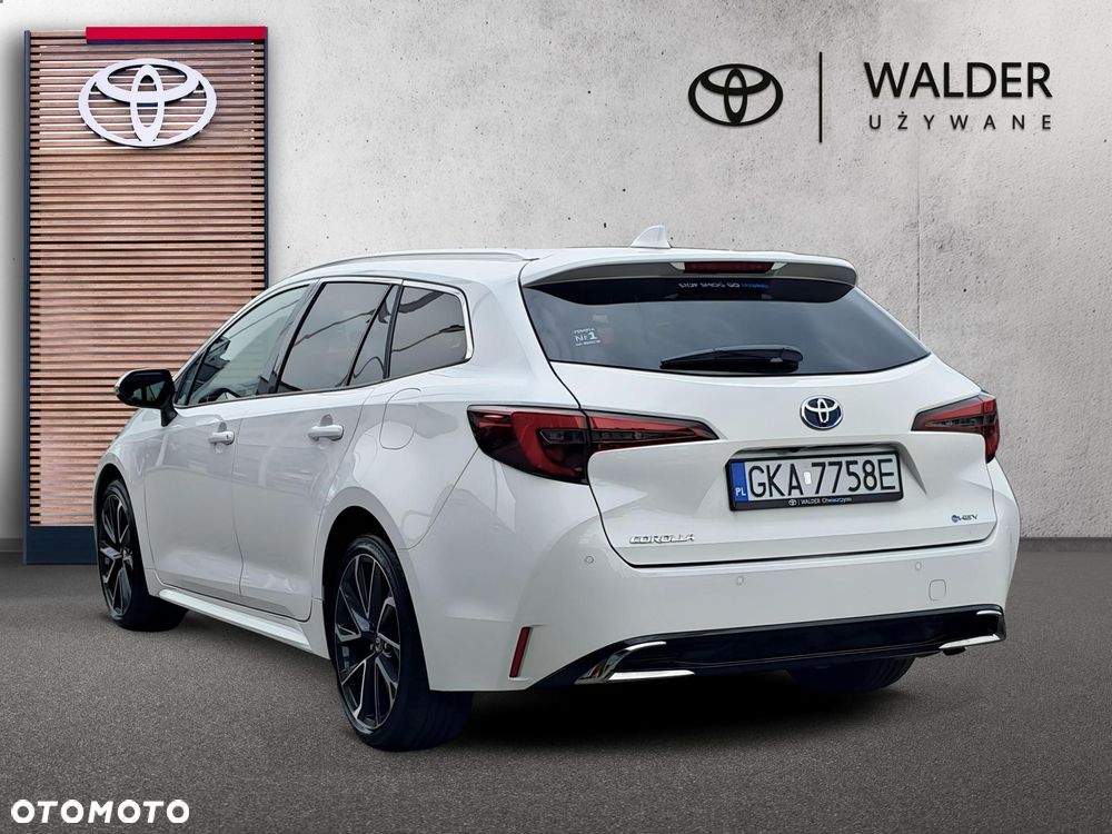Toyota Corolla - 3