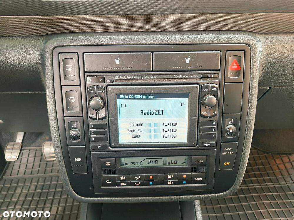 Volkswagen Sharan 2.0 TDI Highline - 20