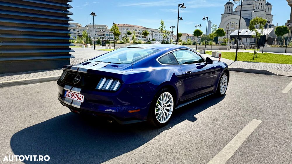 Ford Mustang 2.3 EcoBoost - 16