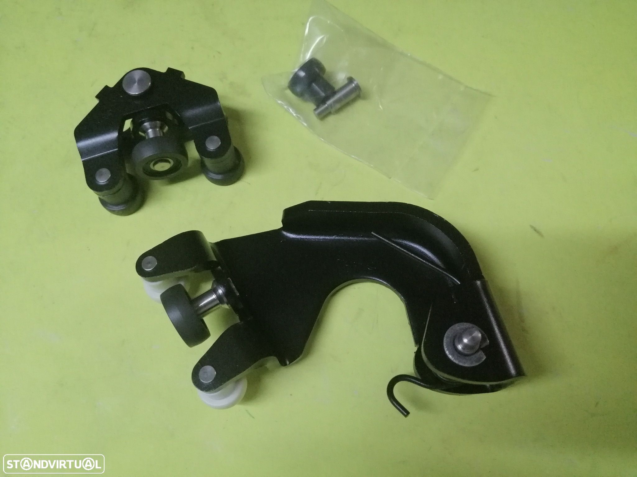 Kit dos Roletes Rolamentos Porta Lateral Jumpy Scudo Expert 2007-- - 1