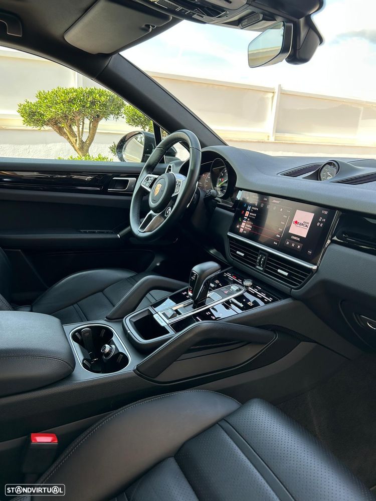 Porsche Cayenne Coupé - 7
