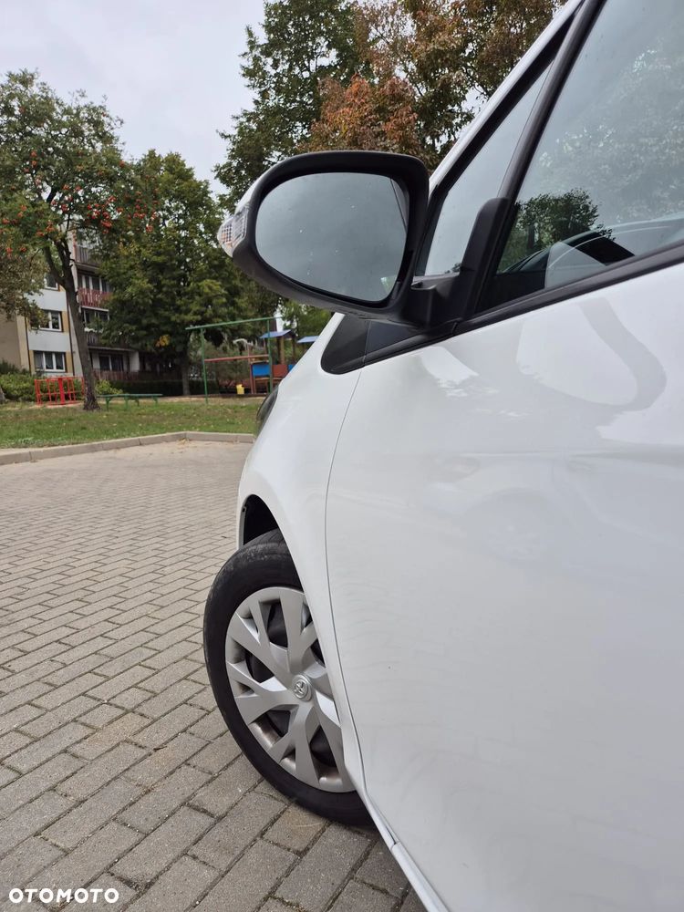 Toyota Yaris 1.5 Premium - 18