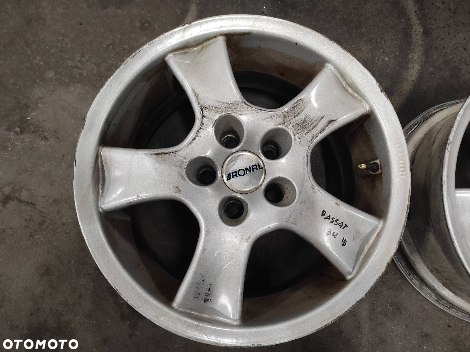 FELGA ALUMINIOWA 8JX17 ET35 5X112 PASSAT B5 - 6