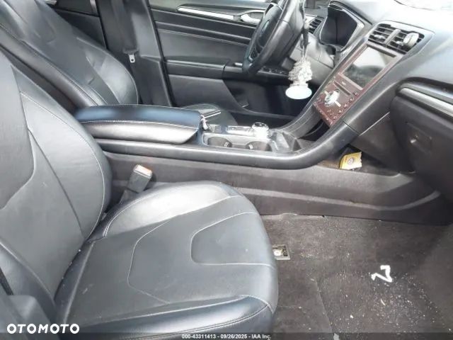 Ford Fusion 2.0 EcoBoost Titanium - 6
