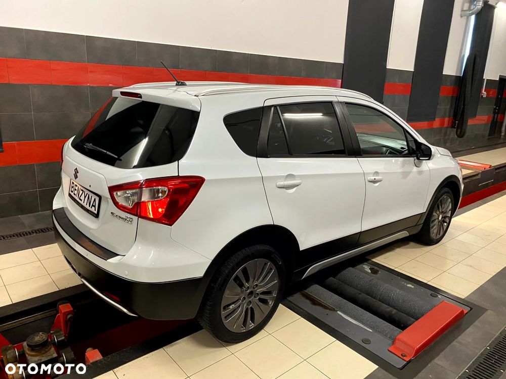 Suzuki SX4 S-Cross 1.6 VVT CVT 4x2 Comfort - 10