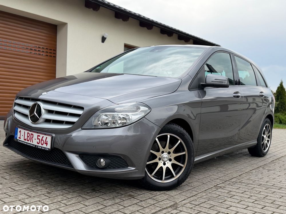 Mercedes-Benz Klasa B 180 7G-DCT Edition - 11